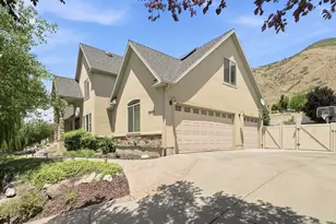 9498 N Canyon Heights Dr, Cedar Hills, UT 84062 - Photo 43