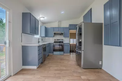 2072 W 3800 S, West Valley, UT 84119 - Photo 5