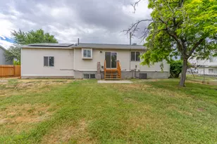 2072 W 3800 S, West Valley, UT 84119 - Photo 27