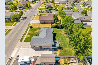 1276 S 4000 W, Syracuse, UT 84075 - Photo 31