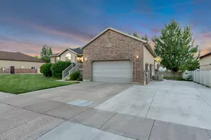 1276 S 4000 W, Syracuse, UT 84075 - Photo 29