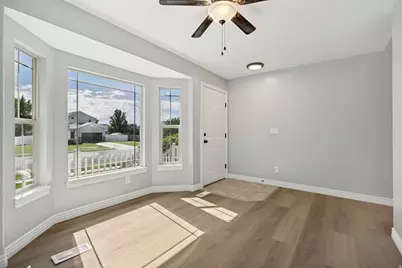 1276 S 4000 W, Syracuse, UT 84075 - Photo 5