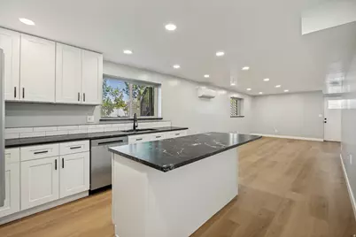 1276 S 4000 W, Syracuse, UT 84075 - Photo 21