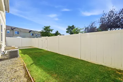 10828 S Wynview Ln, South Jordan, UT 84095 - Photo 35