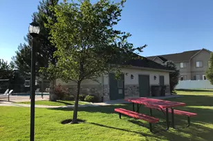 10828 S Wynview Ln, South Jordan, UT 84095 - Photo 41
