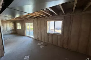 1029 N 2900 E, Layton, UT 84040 - Photo 23