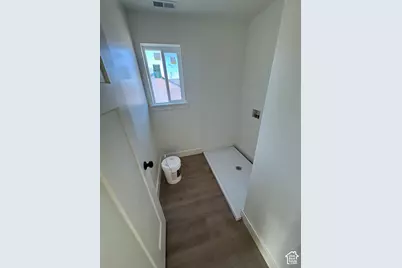 1029 N 2900 E, Layton, UT 84040 - Photo 15