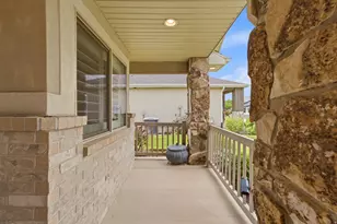 1917 N Farmington Hollow Cir, Farmington, UT 84025 - Photo 27
