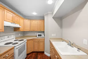 857 W Columbia Ln, Provo, UT 84604 - Photo 5