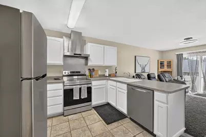 12731 S Diamondback Dr, Riverton, UT 84096 - Photo 9