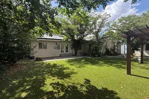 11031 S Old England Rd, Sandy, UT 84092 - Photo 7