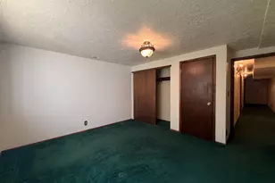 11031 S Old England Rd, Sandy, UT 84092 - Photo 33