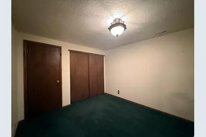 11031 S Old England Rd, Sandy, UT 84092 - Photo 35