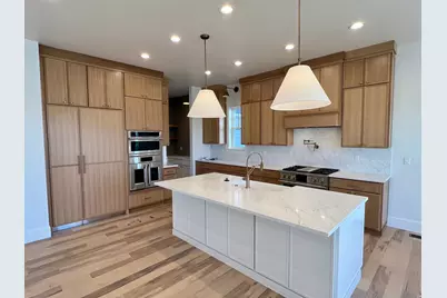 11039 S Lake Island Dr #3-369, South Jordan, UT 84009 - Photo 3