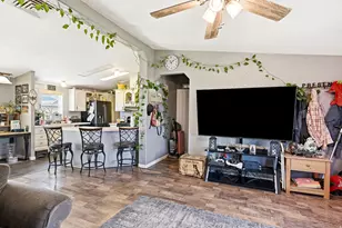 4296 N Maple Circle, Enoch, UT 84721 - Photo 7