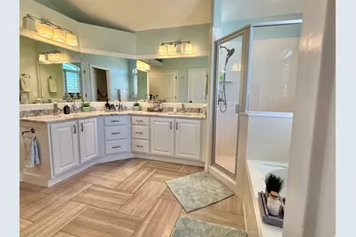 2187 E Eagle Crest Dr, Draper (UT Cnty), UT 84020 - Photo 25