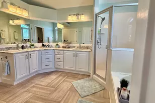 2187 E Eagle Crest Dr, Draper (UT Cnty), UT 84020 - Photo 25