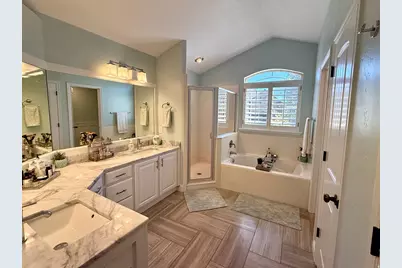 2187 E Eagle Crest Dr, Draper, UT 84020 - Photo 9