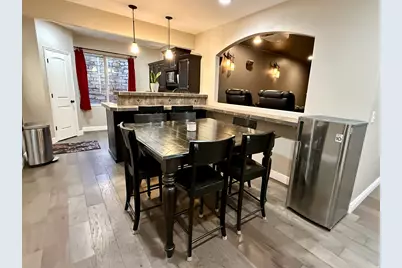 2187 E Eagle Crest Dr, Draper (UT Cnty), UT 84020 - Photo 25