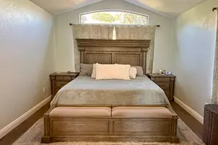 2187 E Eagle Crest Dr, Draper (UT Cnty), UT 84020 - Photo 23