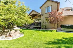 2187 E Eagle Crest Dr, Draper, UT 84020 - Photo 41