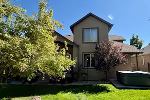 2187 E Eagle Crest Dr, Draper, UT 84020 - Photo 41