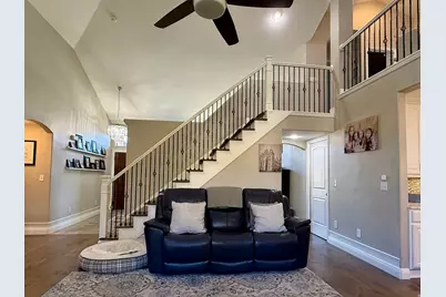 2187 E Eagle Crest Dr, Draper (UT Cnty), UT 84020 - Photo 11