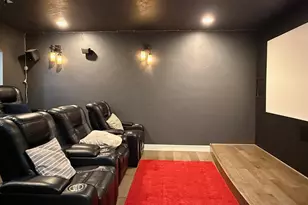 2187 E Eagle Crest Dr, Draper (UT Cnty), UT 84020 - Photo 39
