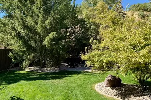2187 E Eagle Crest Dr, Draper, UT 84020 - Photo 35