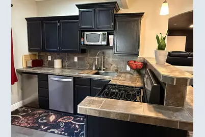 2187 E Eagle Crest Dr, Draper (UT Cnty), UT 84020 - Photo 23