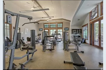 2187 E Eagle Crest Dr, Draper, UT 84020 - Photo 57