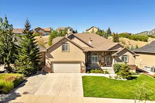 2187 E Eagle Crest Dr, Draper, UT 84020 - Photo 1