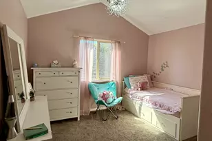 2187 E Eagle Crest Dr, Draper (UT Cnty), UT 84020 - Photo 33
