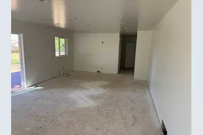 2858 E 1050 N, Layton, UT 84040 - Photo 3
