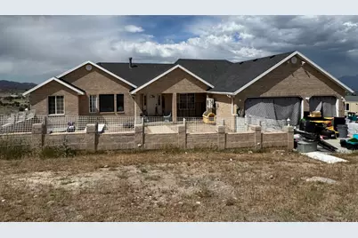 7586 W Mountain Top Rd, Herriman, UT 84096 - Photo 1