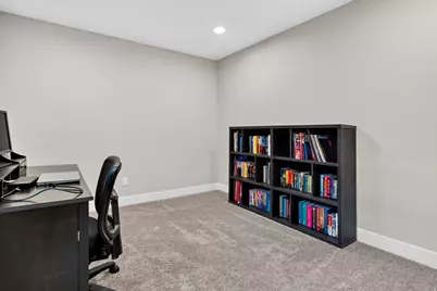 9562 S Michal Robert Ln, West Jordan, UT 84081 - Photo 17