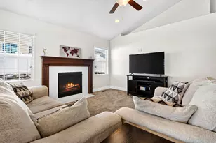 9562 S Michal Robert Ln, West Jordan, UT 84081 - Photo 3