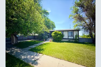 391 N 100 W, Delta, UT 84624 - Photo 1