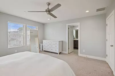 52 E Golden Privet Dr, Draper, UT 84020 - Photo 15