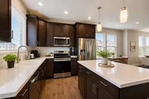 52 E Golden Privet Dr, Draper, UT 84020 - Photo 9