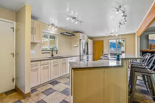 3779 S 2000 E, Salt Lake City, UT 84109 - Photo 13