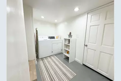127 N 100 W, Richfield, UT 84701 - Photo 9