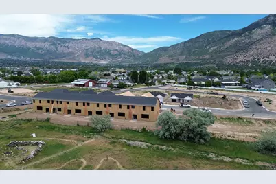 1063 N Summit View Dr, Harrisville, UT 84404 - Photo 7