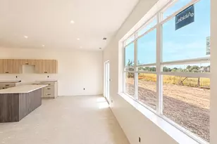 1063 N Summit View Dr, Harrisville, UT 84404 - Photo 5
