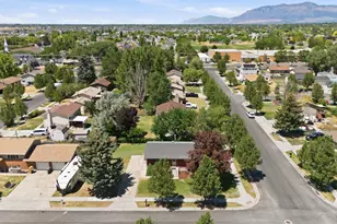 2866 W 1700 N, Clinton, UT 84015 - Photo 31