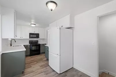 2866 W 1700 N, Clinton, UT 84015 - Photo 3