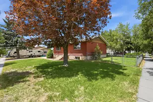 2866 W 1700 N, Clinton, UT 84015 - Photo 23