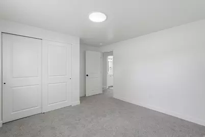 2866 W 1700 N, Clinton, UT 84015 - Photo 17