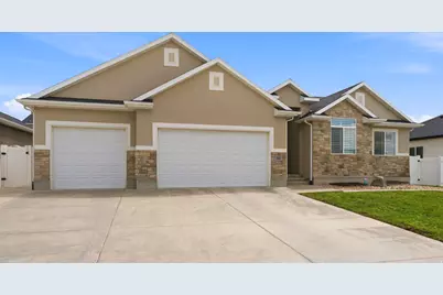 541 W 1960 N, Tooele, UT 84074 - Photo 5