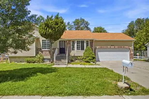 8416 S 300 E, Sandy, UT 84070 - Photo 3